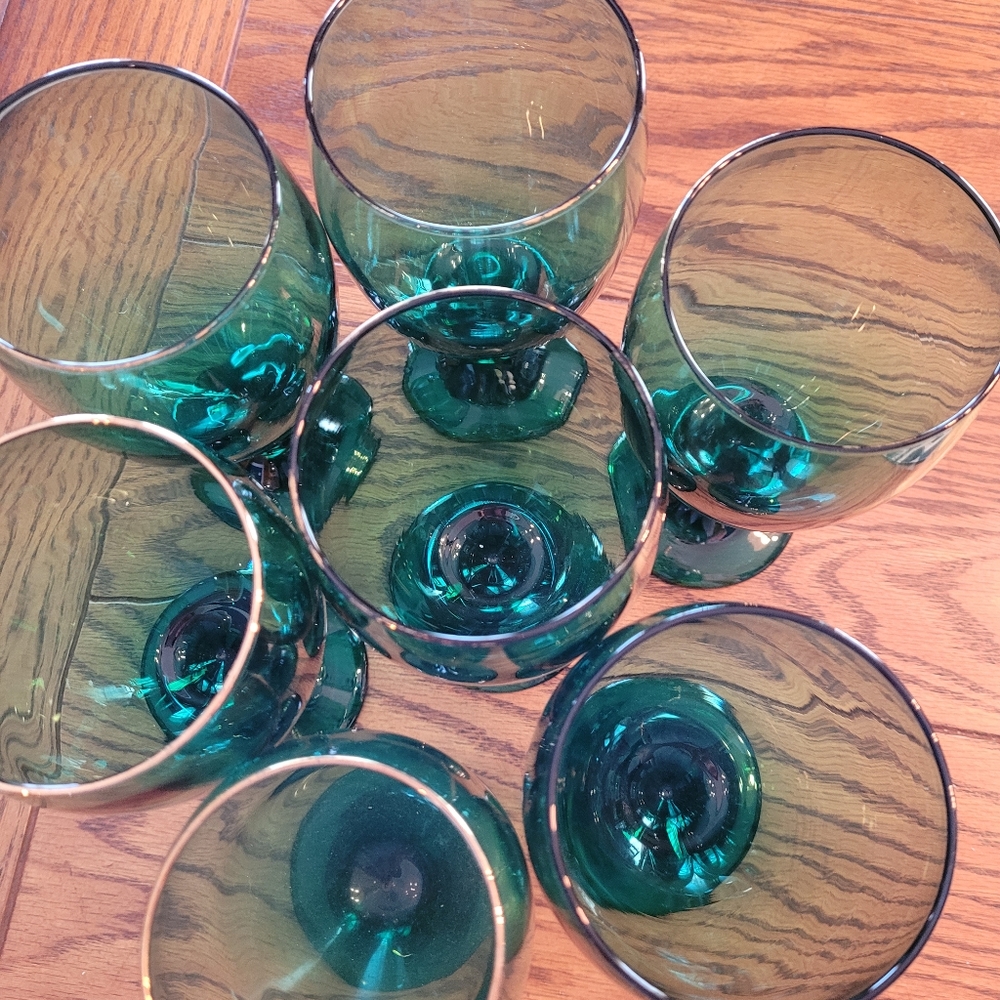 7green Goblets from arbys Christmas collections in 80s one is smaller than the 6